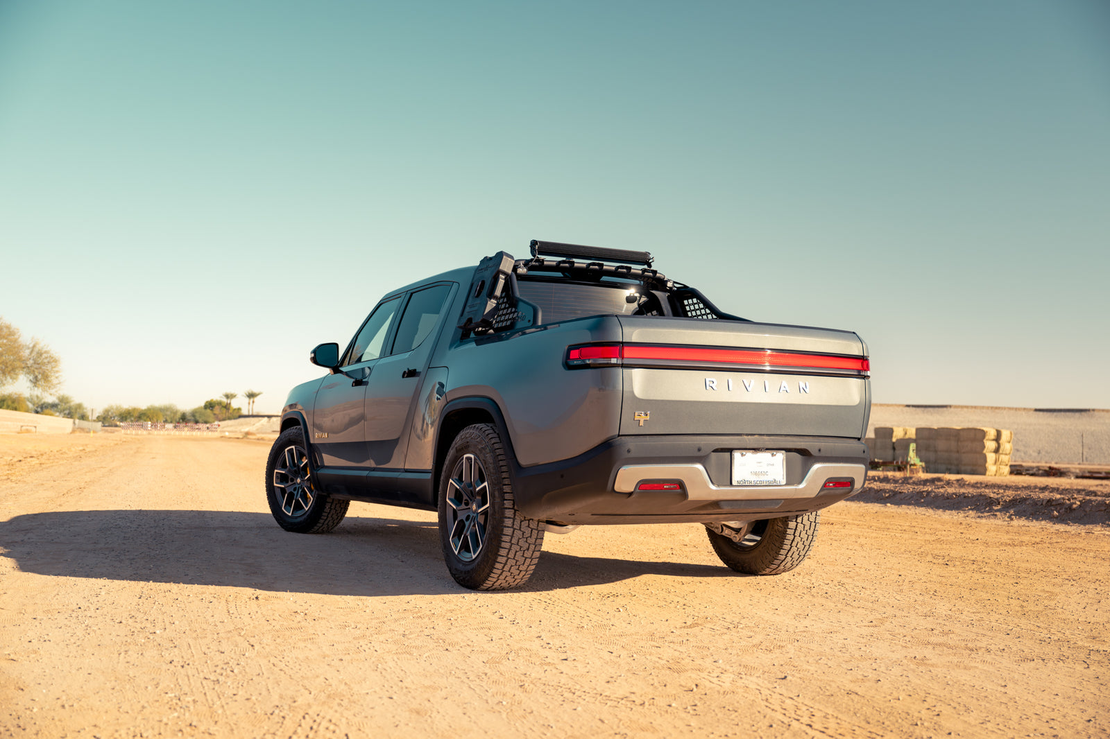 2022-2025 Rivian R1T Chase Rack